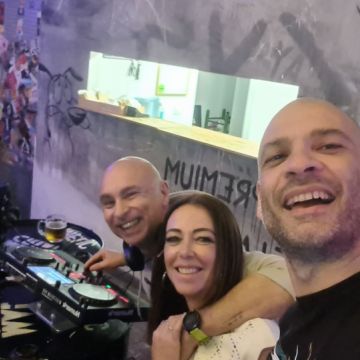 Niehbo Dj - Valencia - DJ para Festa Juvenil