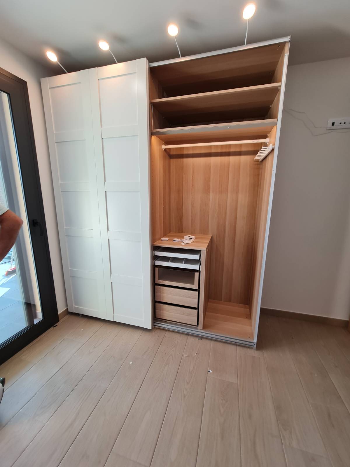 Jose Manuel herrera galvis - L'Hospitalet de Llobregat - Remodelación de armarios