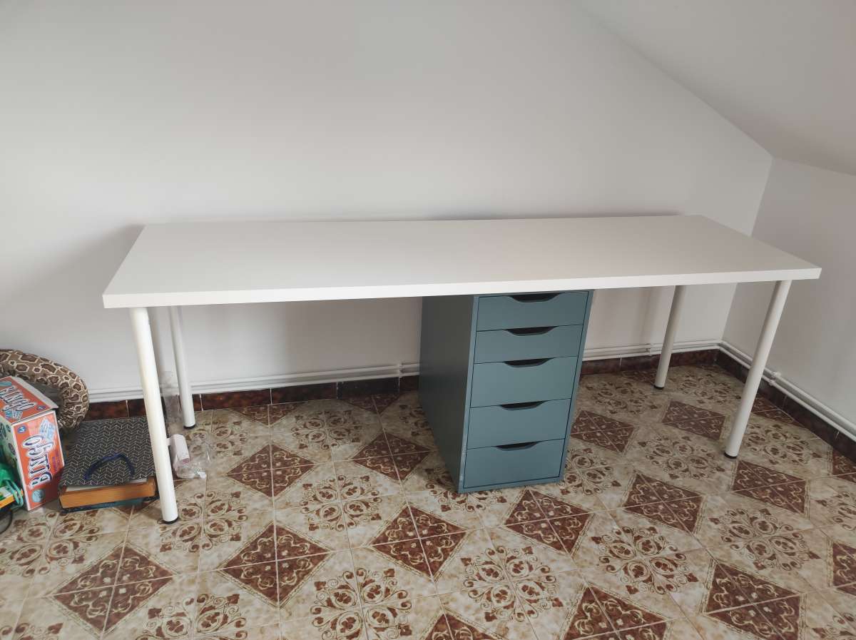 Jose Manuel herrera galvis - L'Hospitalet de Llobregat - Montaje de muebles de IKEA