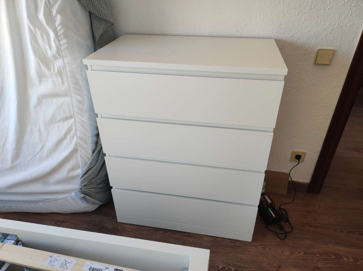 Jose Manuel herrera galvis - L'Hospitalet de Llobregat - Montaje de muebles de IKEA