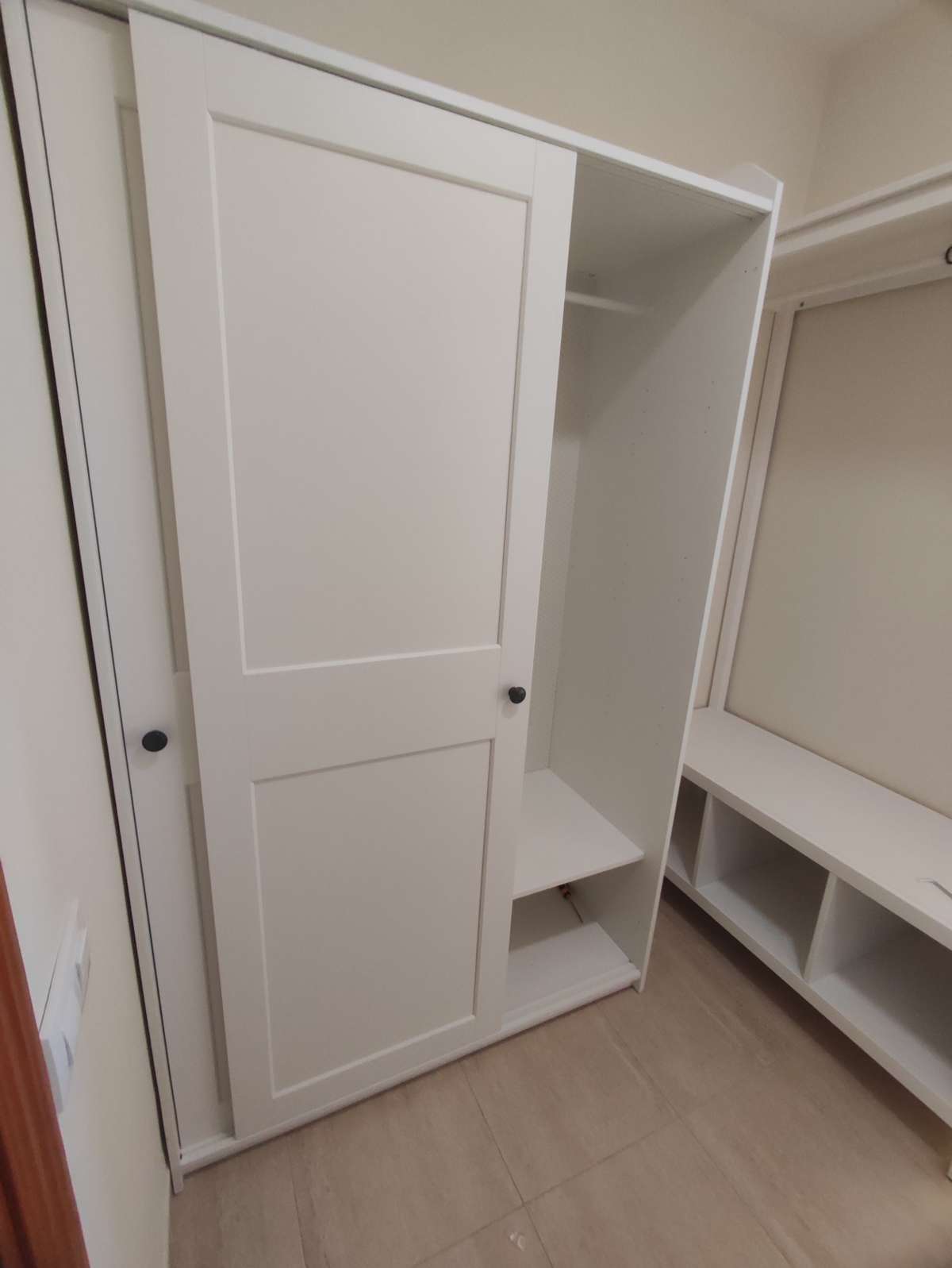 Jose Manuel herrera galvis - L'Hospitalet de Llobregat - Montaje de muebles de IKEA