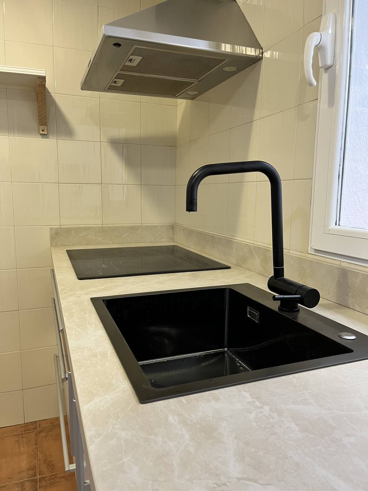 Granitostone - Madrid - Kitchen Remodel