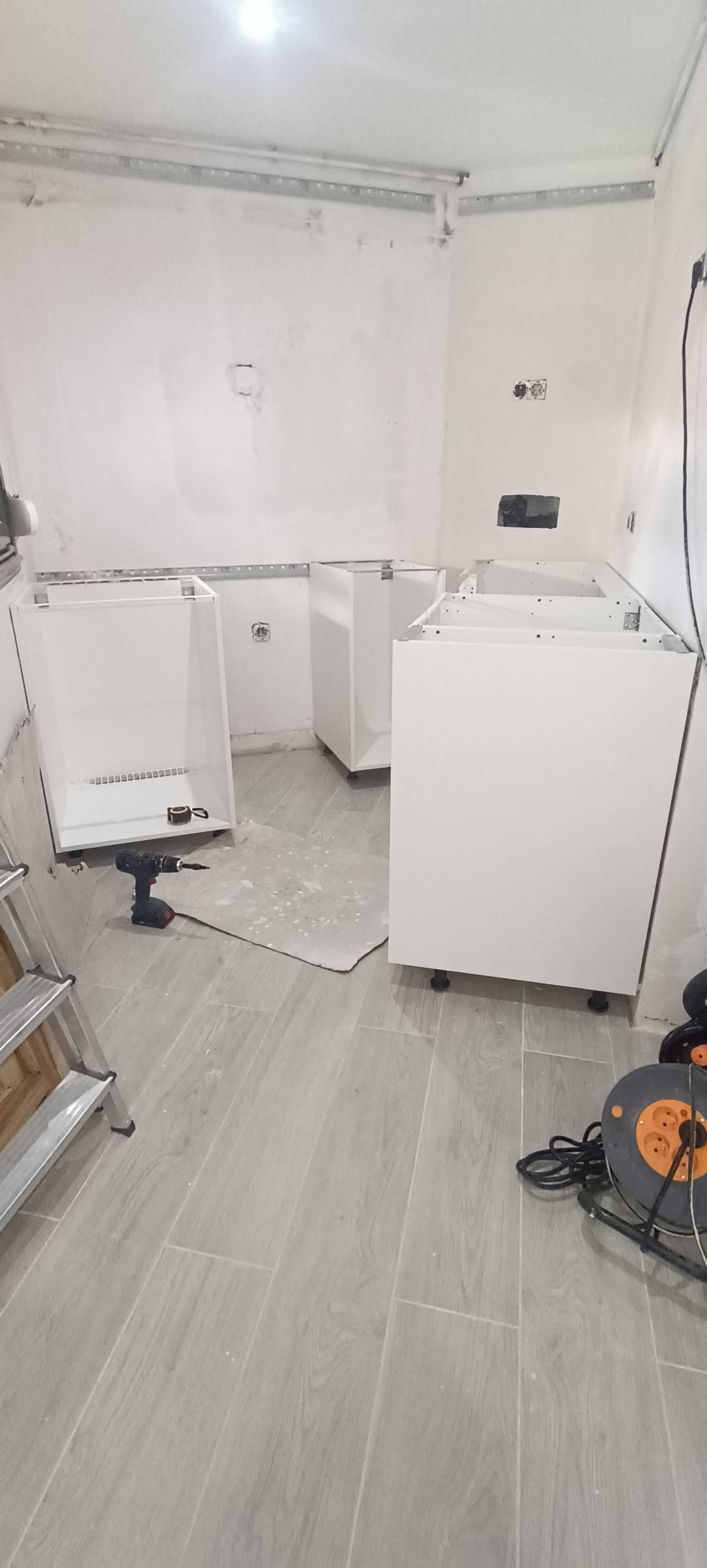 FIXPROTEC - Vigo - Fitness Equipment Assembly