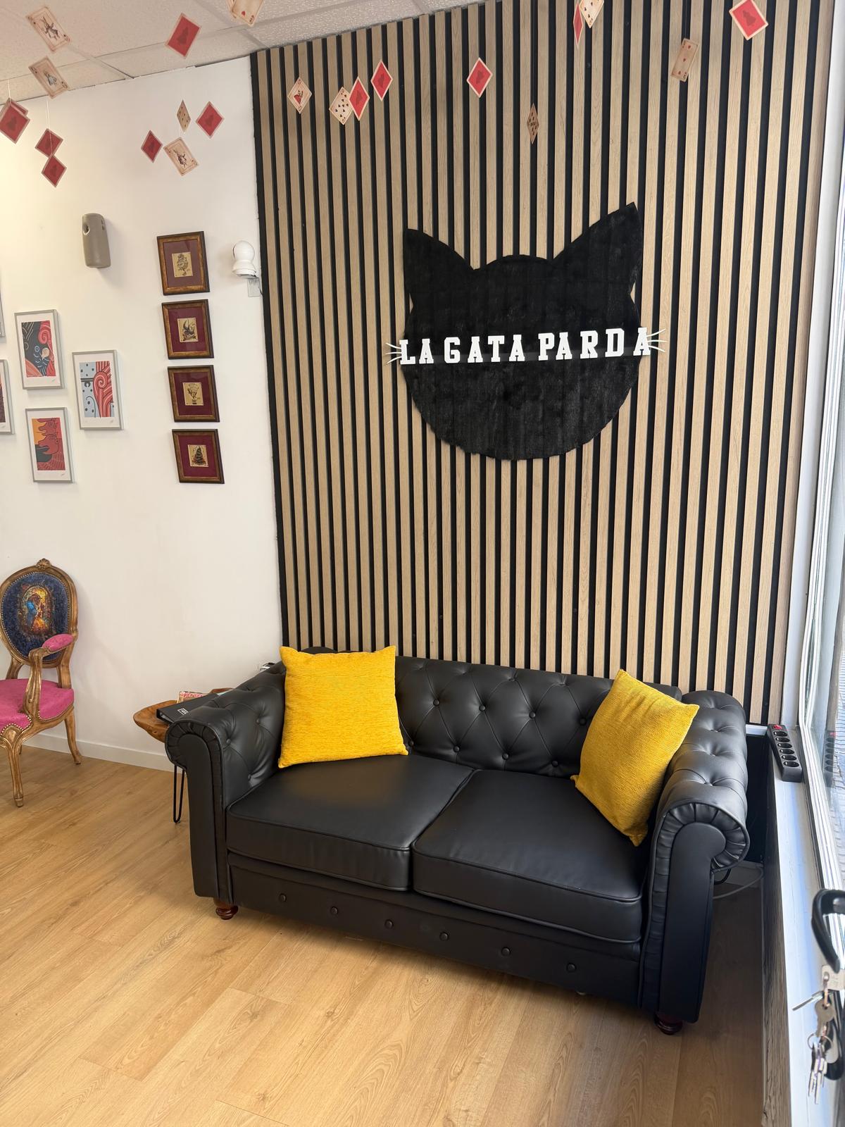 La gata parda tattoo (Móstoles) - Móstoles - Tiendas de piercings