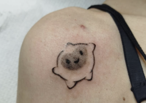 La gata parda tattoo (Móstoles) - Móstoles - Tiendas de piercings