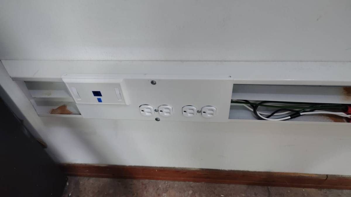 Electricos montoya - Arenas de San Pedro - Instalación de ventiladores