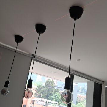 Electricos montoya - Arenas de San Pedro - Instalación de lámparas