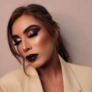 Alexandra Hernández Estudio de maquillaje - Pinto - Peluquería para eventos