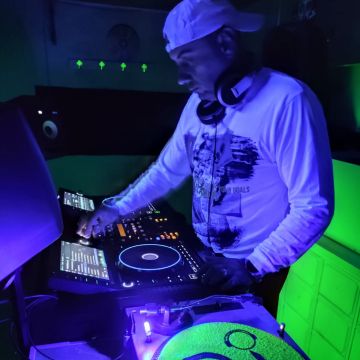 Ruben's DJ - Godelleta - DJ para bodas