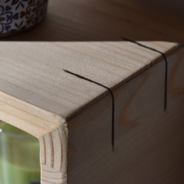 Pau - Barcelona - Pool Table Assembly