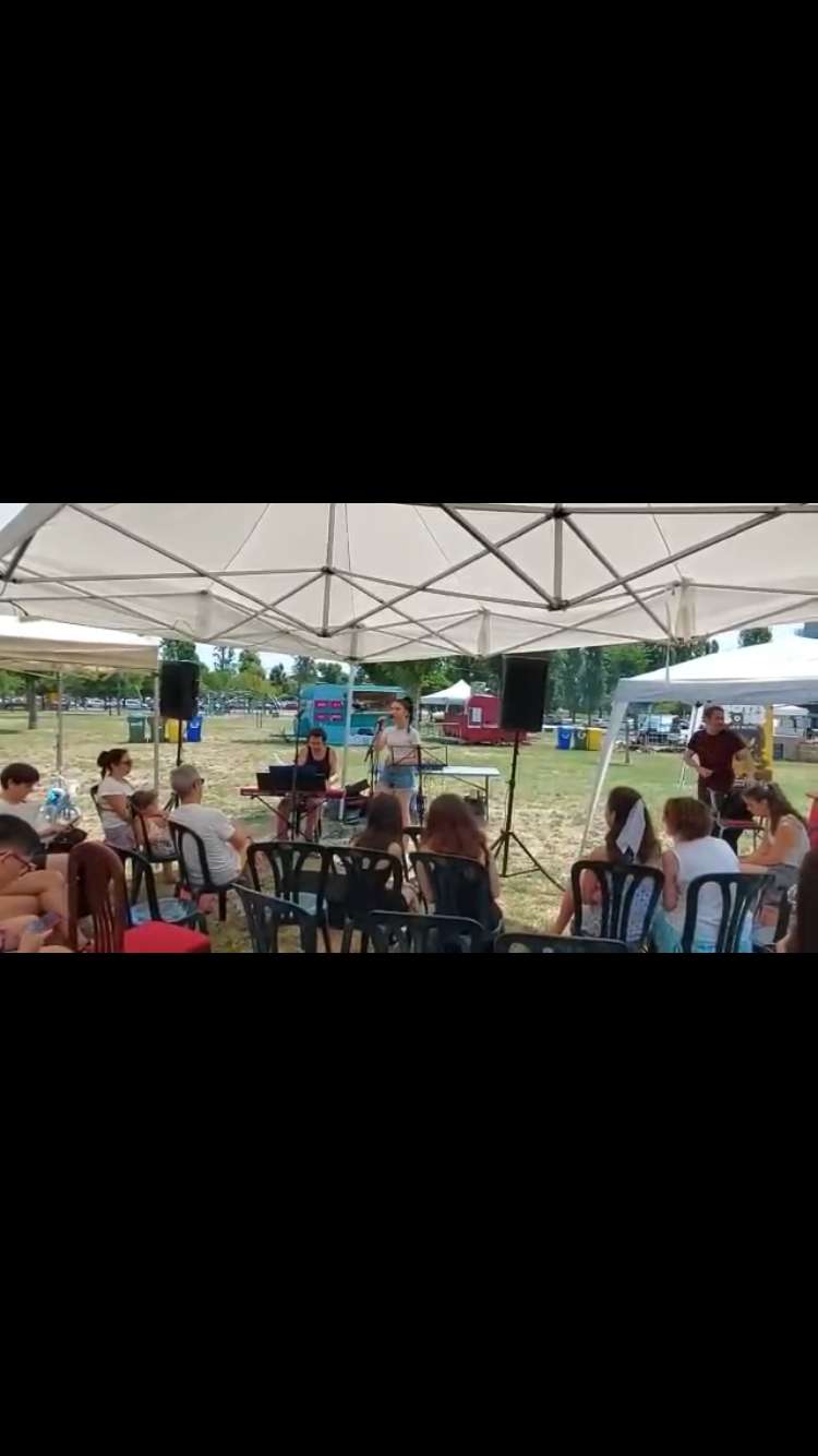 JaneMéndez - Sant Cugat del Vallès - Animação com Cantores