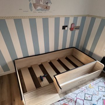 Jeiner - Bilbao - Montagem de  Cama