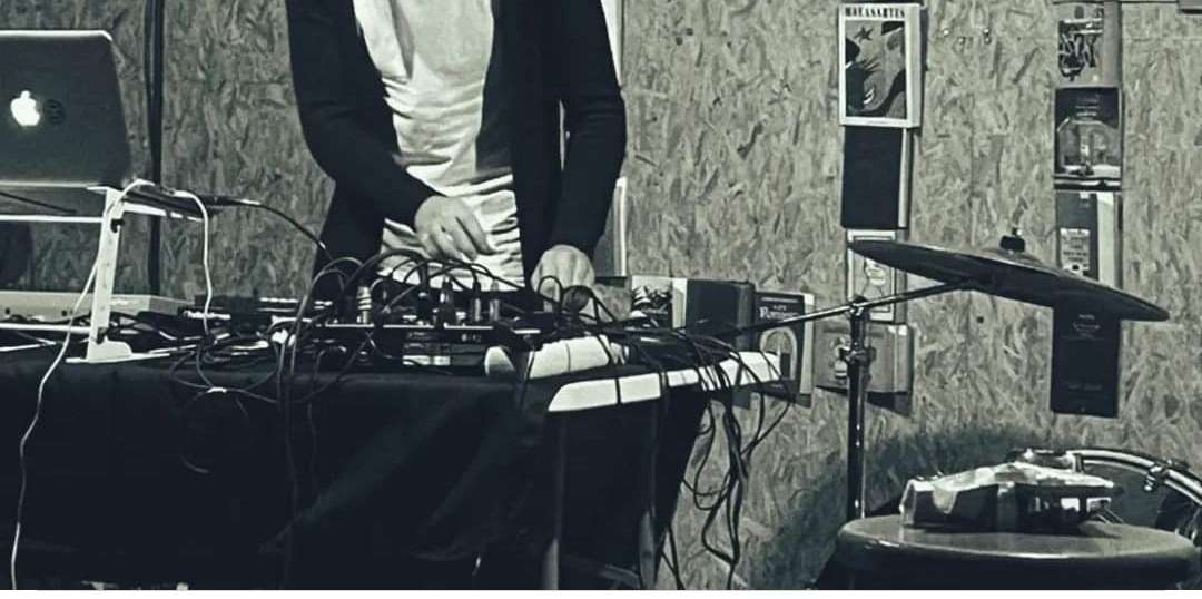 Berto DJ - A Coruña - Alquiler de equipos de sonido para eventos