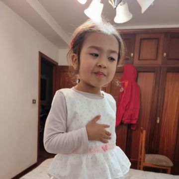 Alexandra - Redondela - Design de Roupa Personalizado