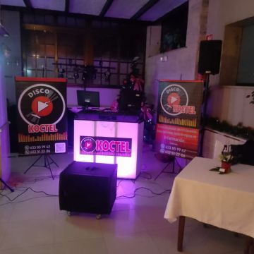 Ricardo Fernández - Santiago de Compostela - DJ para fiesta Quinceañera