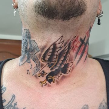 tattoo razas de noche - Pontedeume - Tatuajes y piercings