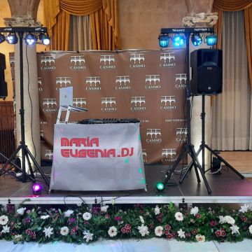 DJ Eugenia Genial - Salamanca - DJ para bodas