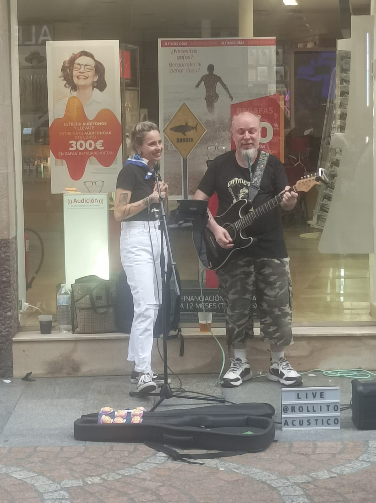 RollitoAcustico - Bilbao - Dúo musical