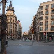 Jose Ordóñez - Barcelona - Instalação de Pavimento em Pedra ou Ladrilho