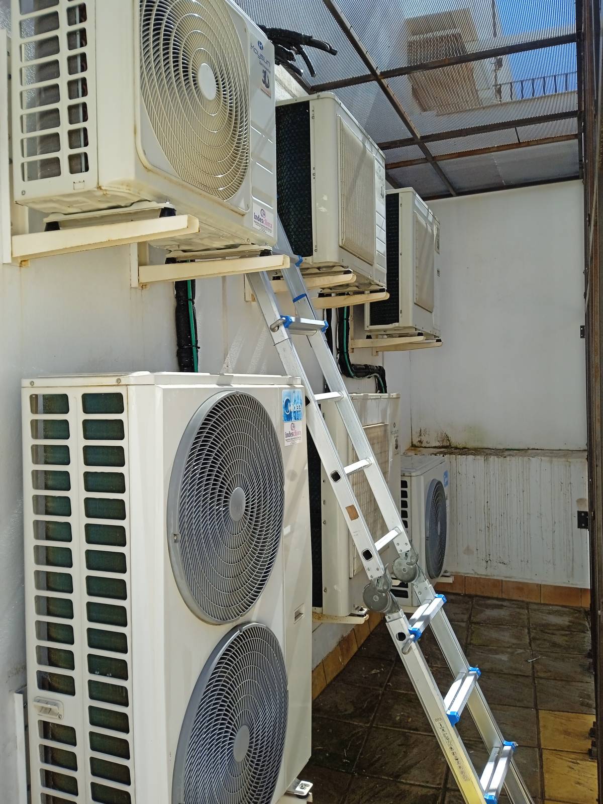 Repartech - Sevilla - Reparación del aire acondicionado centralizado