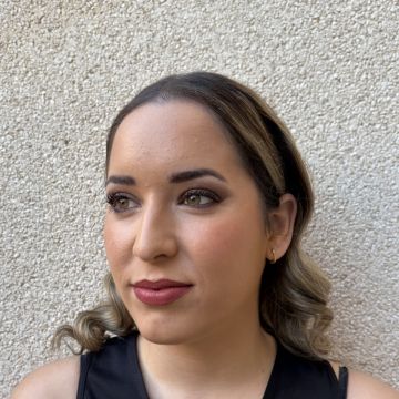 Coral Andres - Valencia - Peluqueros y maquilladores