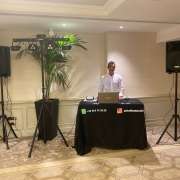 DJ Antuan - Madrid - Alquiler de equipos de iluminación para eventos