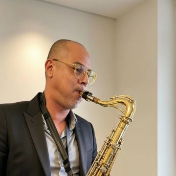 ALEX SAXO LIVE - Valencia - Clases de harpa (para niños o adolescentes)