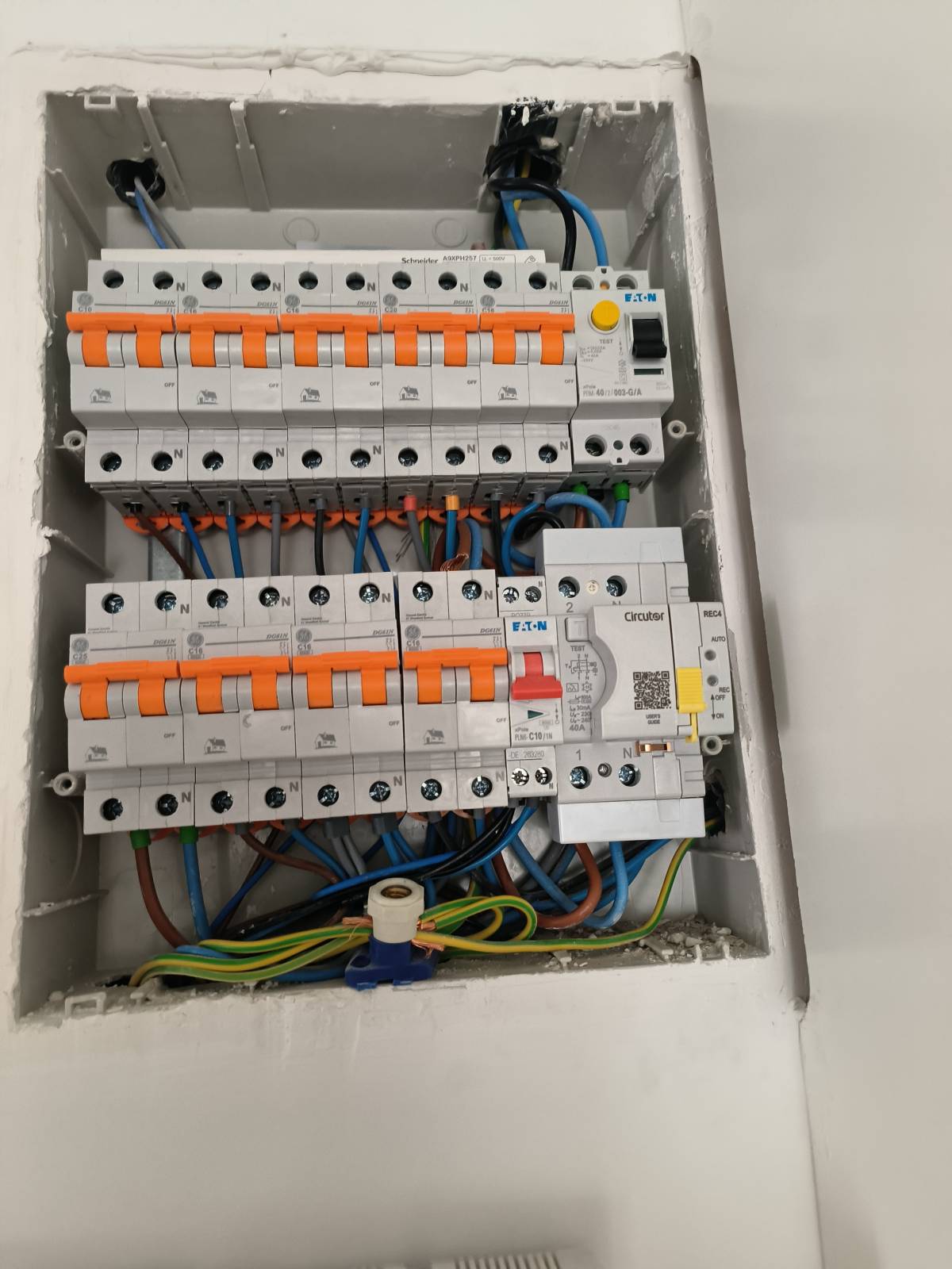 Fexsa - Alcorcón - Instalación de generadores