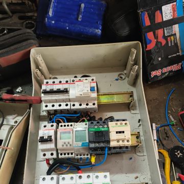 Fexsa - Alcorcón - Instalación de cajas de fusibles