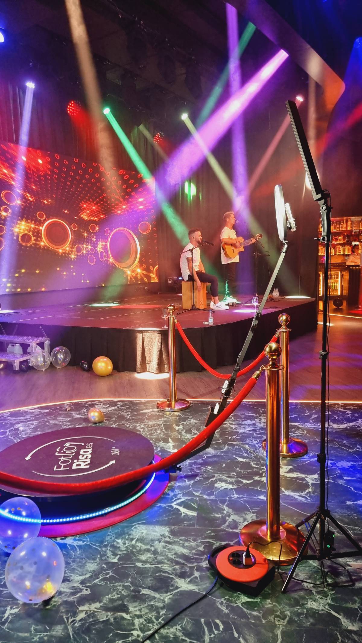 WeDo Events - Moncada - Alquiler de toboganes hinchables