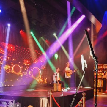 WeDo Events - Moncada - Alquiler de toboganes hinchables