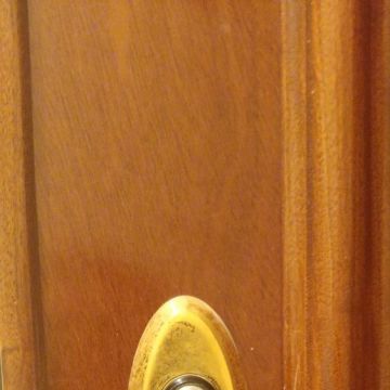 Cerraurgente - Málaga - Instalación o reemplazo de la puerta del garaje