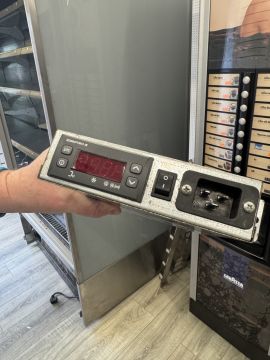 Refrigerator Repairman