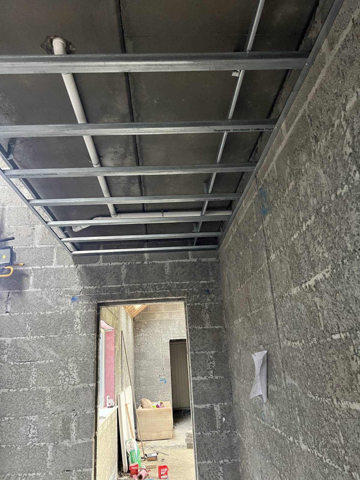 Berkich Construction Ltd. - Laois - Trockenbau und Aufhängen von Trockenbauwänden