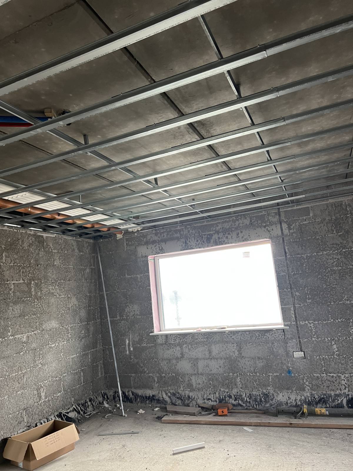 Berkich Construction Ltd. - Laois - Trockenbau reparieren und Oberflächenstruktur geben