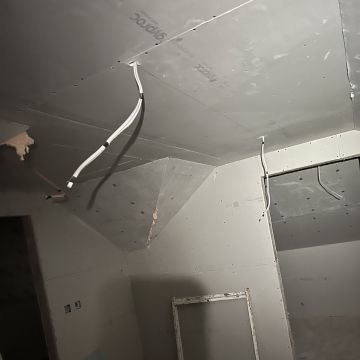 Berkich Construction Ltd. - Laois - Paredes, marcos y escaleras