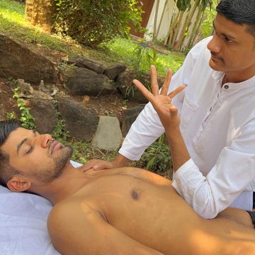 Chetan Anand - Pune City - Facial (for men)