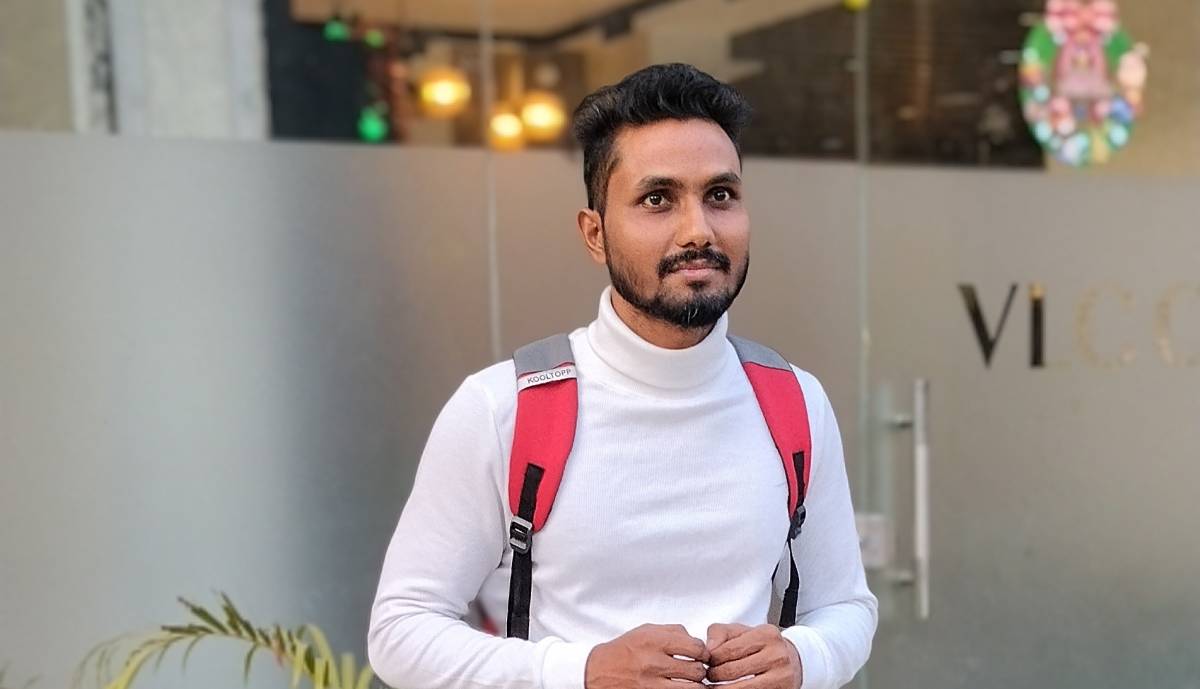 Ajay gond - Uran - Pregnancy Massage