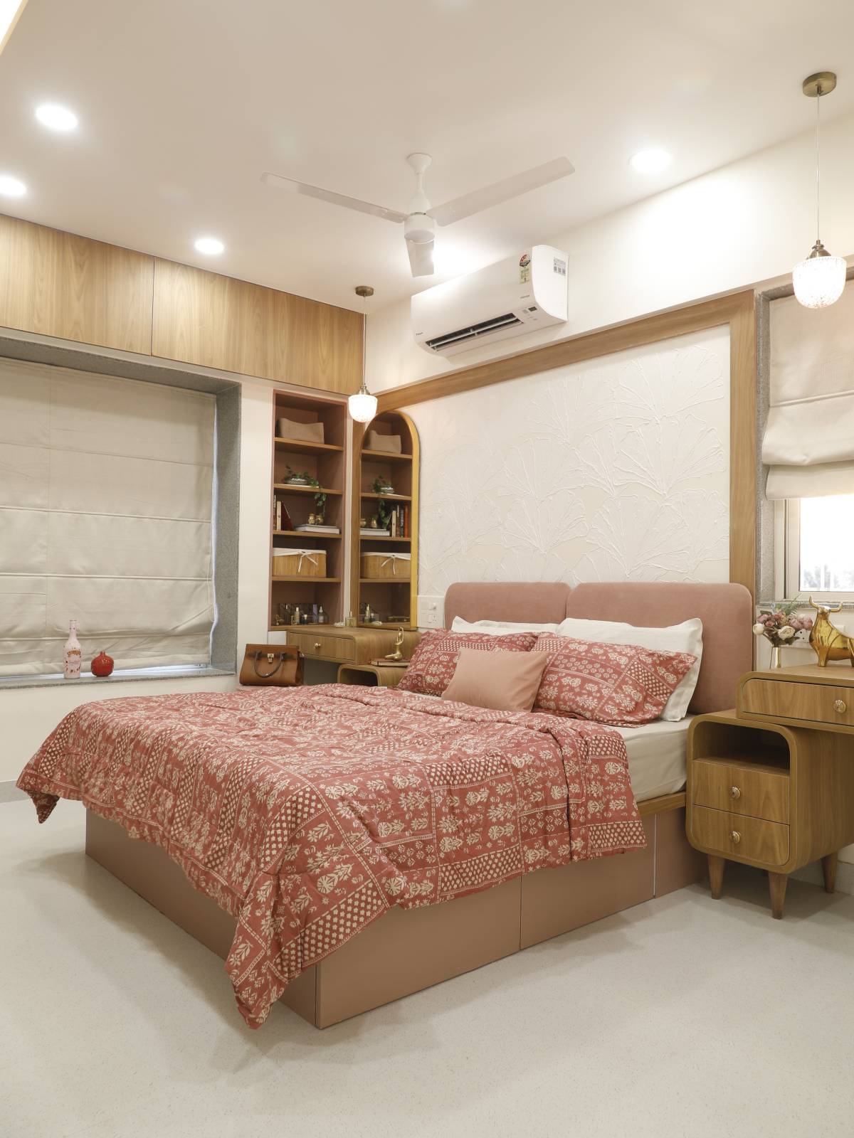 V' Atelier - Pune City - Picture Hanging and Art Installation