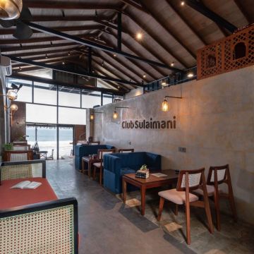 V' Atelier - Pune City - Picture Hanging and Art Installation