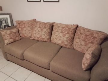 Limpiador de tapicerias y muebles
