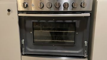 Reparación o mantenimiento de hornos y estufas