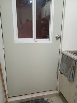 Instalador de puertas para mascotas