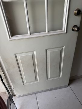Instalador de puertas para mascotas