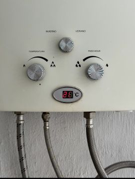 Reparación o mantenimiento de calentadores de agua
