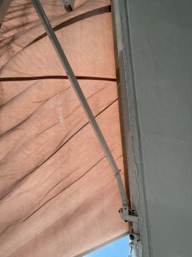 Awning Repairman