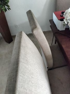 Upholstery and Furniture Cleaner