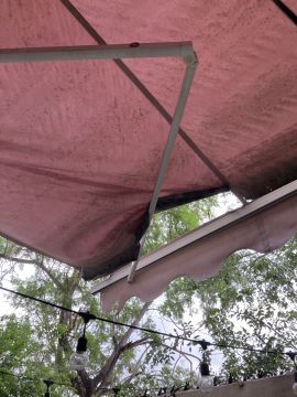 Awning Repairman