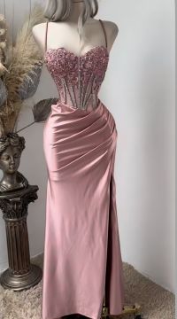 Custom Tailor