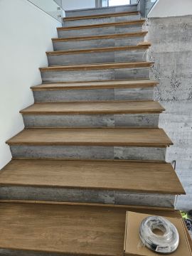 Stair Repairman - Home Improvements